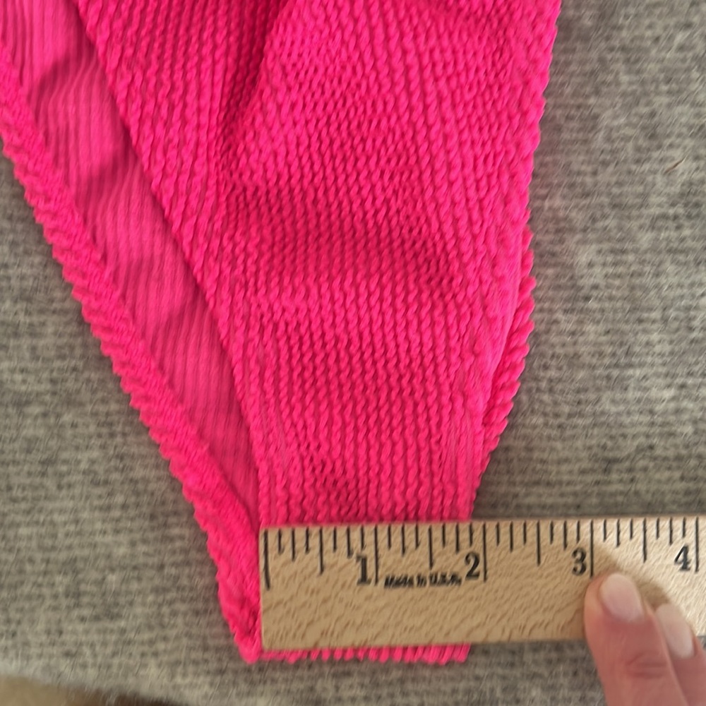 Good American Swimsuit, Sz 3/4 neon pink with cool texture. - Picture 13 of 13